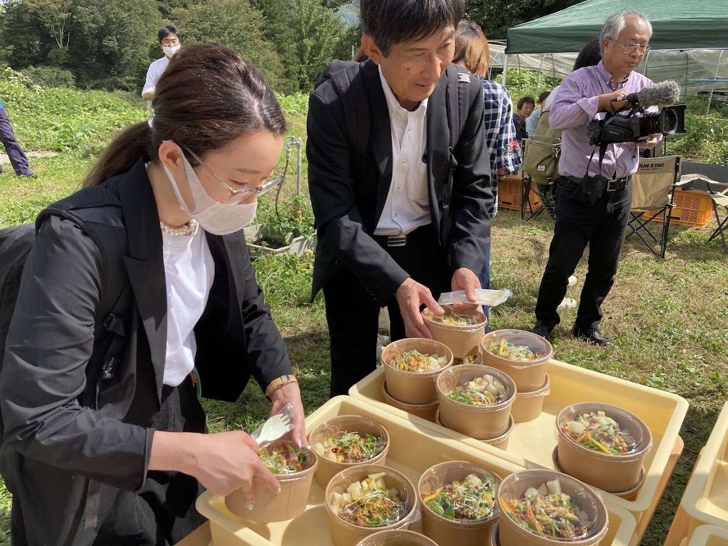 お披露目会